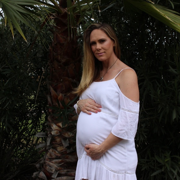 White dress - Picture 2 of 2